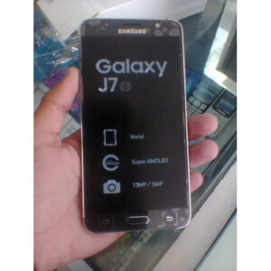 Samsung Galaxy J7 (2016) מחודש